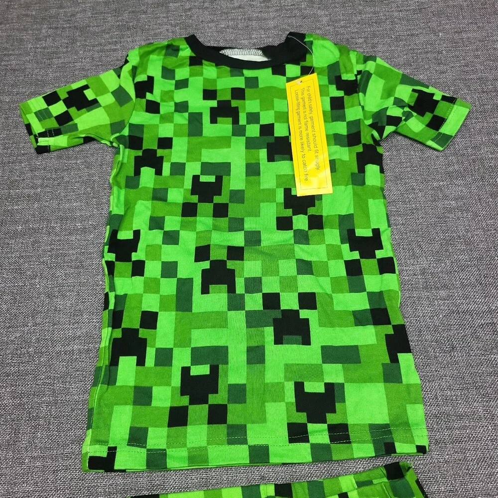 Minecraft Kids Boys Girls Set of 4 Pajama Sleepwear Set Green Size 8